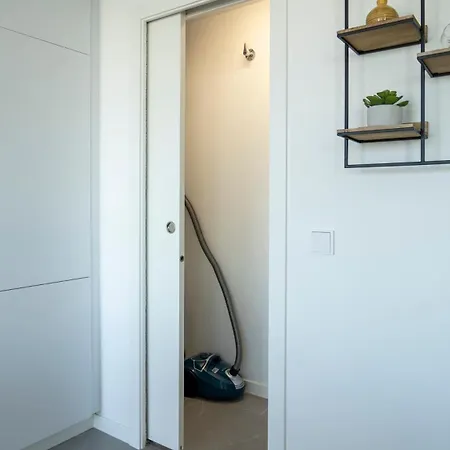 Piso Moderno Y Confortable En El Residencial Stone Valley *